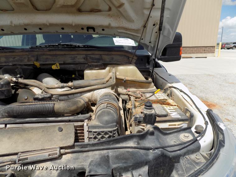 image for item DB9529 2011 Ford F350 Super Duty Crew Cab utility bed pickup truck