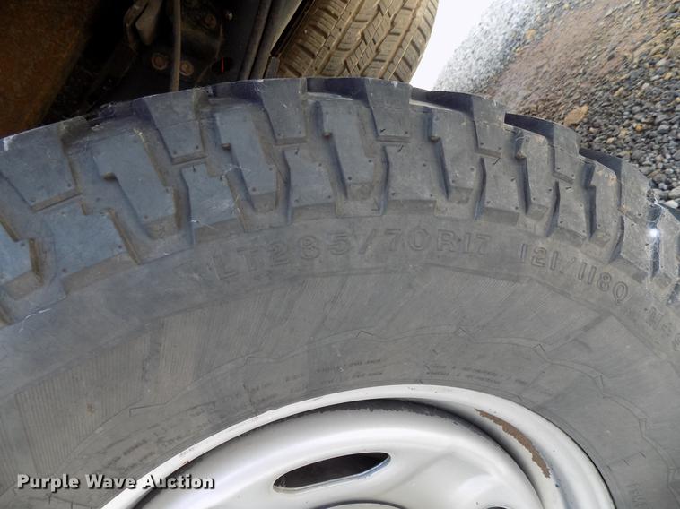 image for item DB9529 2011 Ford F350 Super Duty Crew Cab utility bed pickup truck