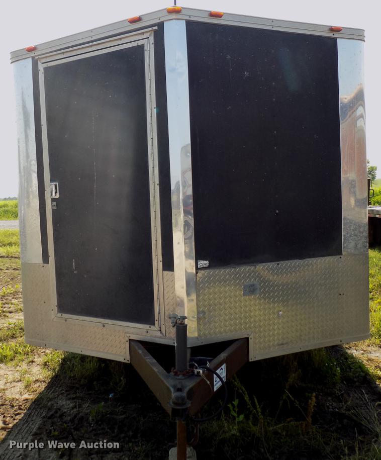 image for item DB9551 1998 Vintage enclosed cargo trailer