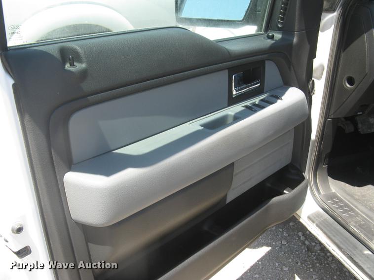 image for item DC1373 2013 Ford F150 XL SuperCrew pickup truck