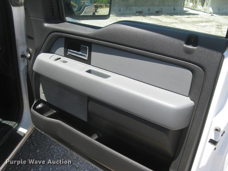 image for item DC1373 2013 Ford F150 XL SuperCrew pickup truck