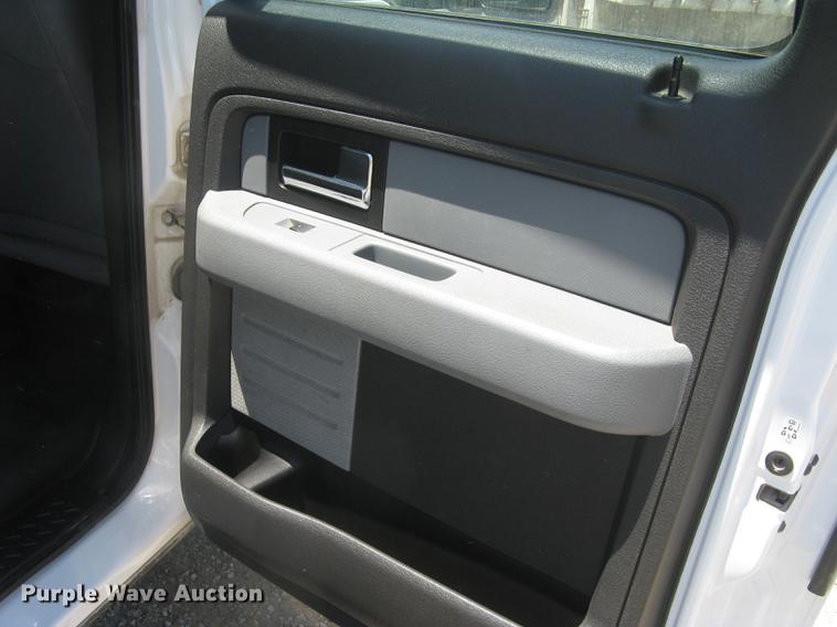 image for item DC1373 2013 Ford F150 XL SuperCrew pickup truck