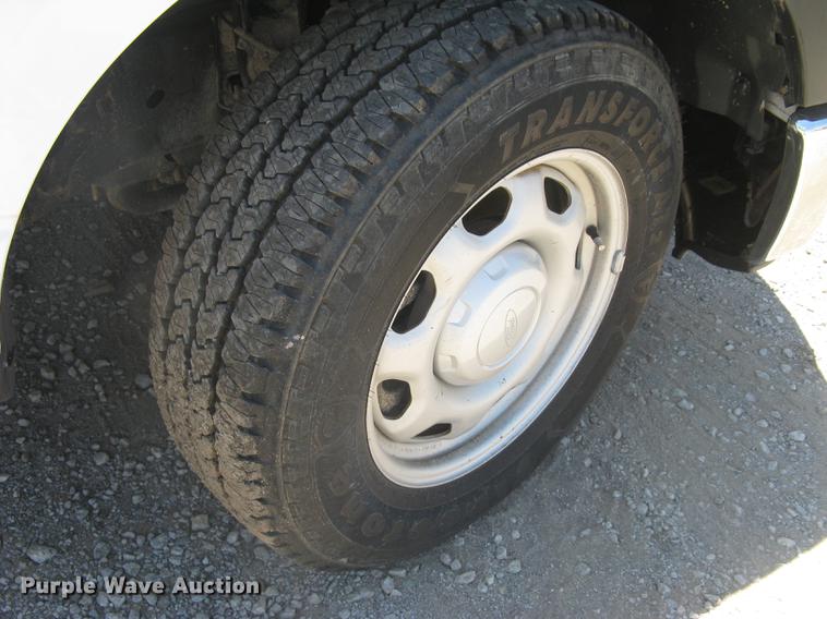 image for item DC1373 2013 Ford F150 XL SuperCrew pickup truck