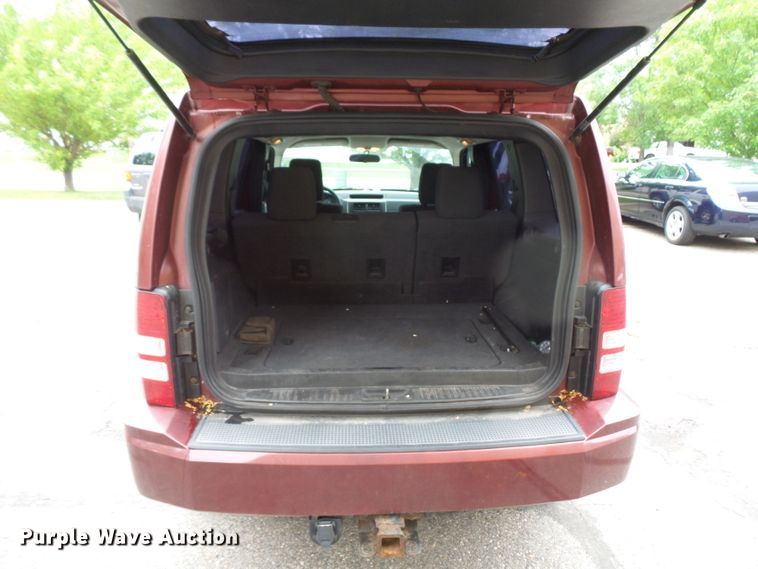 image for item DC4541 2009 Jeep Liberty SUV