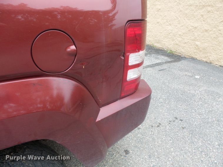 image for item DC4541 2009 Jeep Liberty SUV