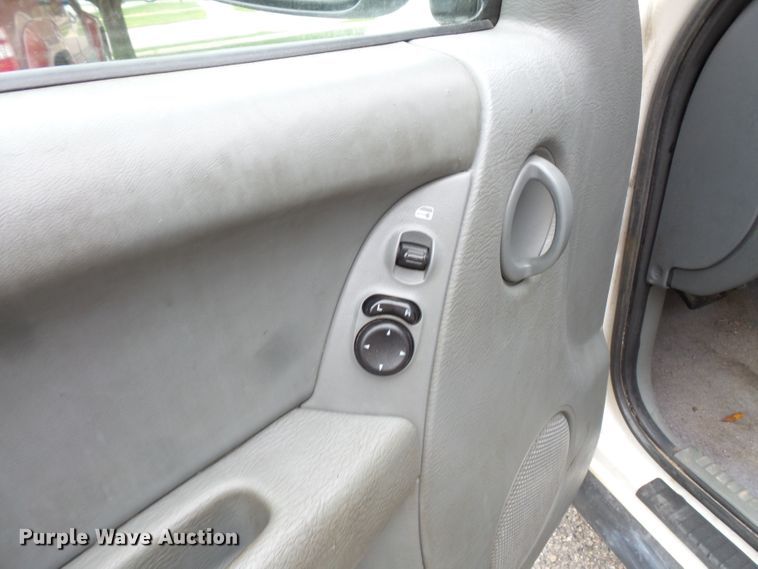 image for item DC4542 2007 Jeep Liberty SUV