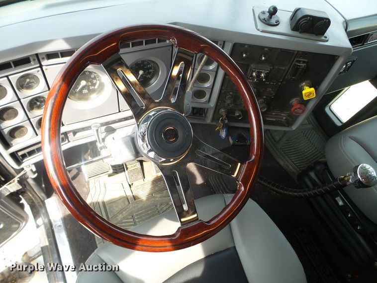 image for item DC4559 1980 GMC General toy hauler RV