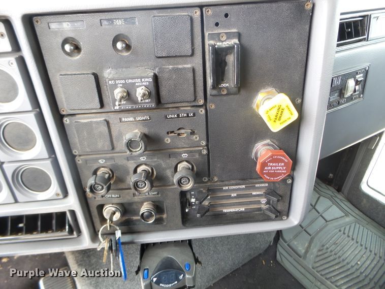 image for item DC4559 1980 GMC General toy hauler RV