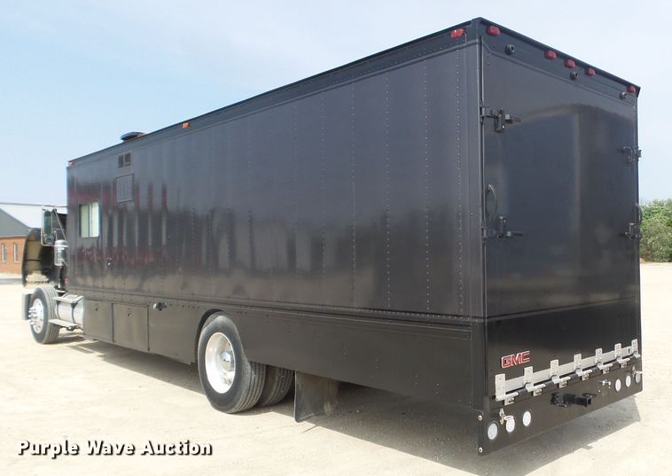 image for item DC4559 1980 GMC General toy hauler RV