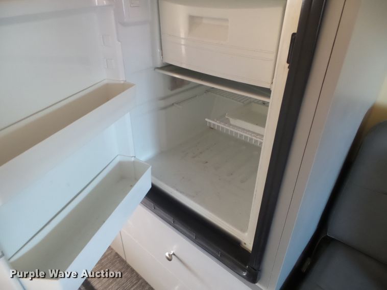 image for item DC4559 1980 GMC General toy hauler RV