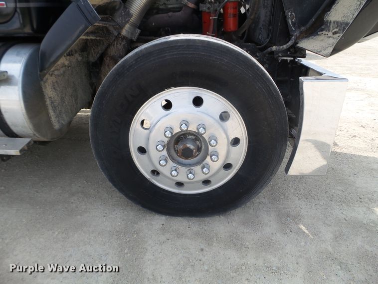 image for item DC4559 1980 GMC General toy hauler RV