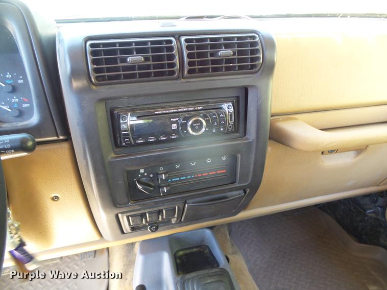 image for item DC5146 1997 Jeep Wrangler SUV