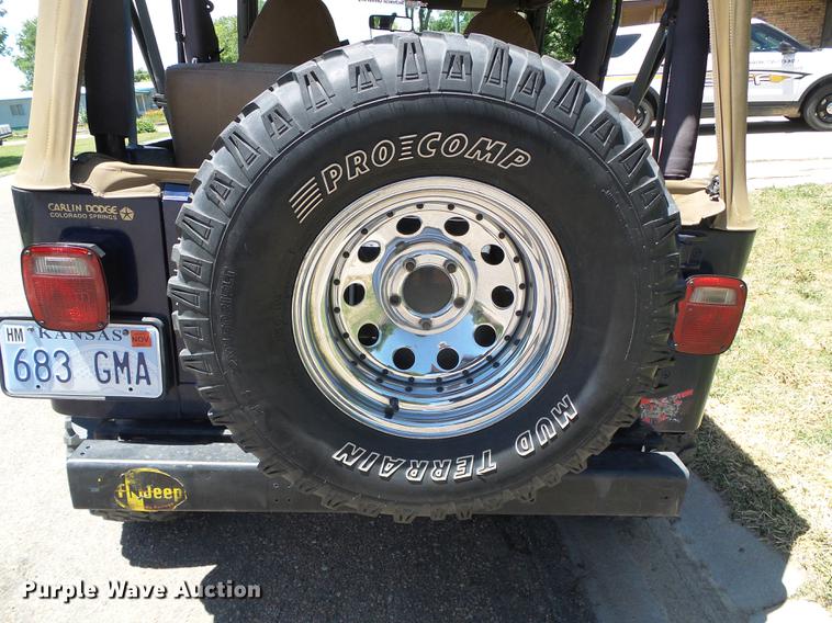 image for item DC5146 1997 Jeep Wrangler SUV