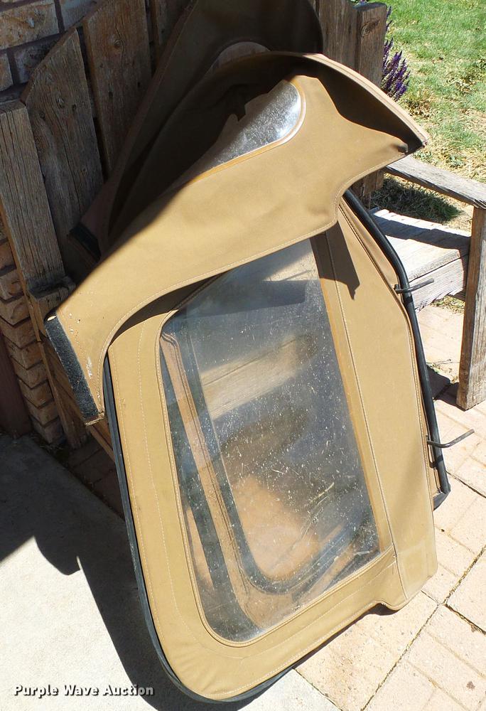 image for item DC5146 1997 Jeep Wrangler SUV