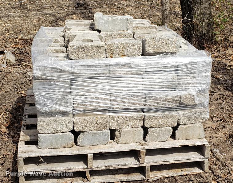 image for item DD4077 Allen Block retaining wall blocks