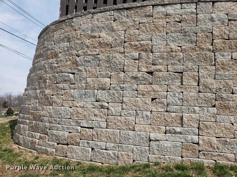 image for item DD4077 Allen Block retaining wall blocks