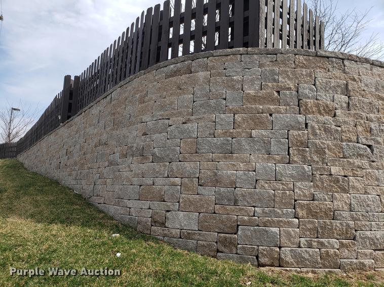 image for item DD4077 Allen Block retaining wall blocks