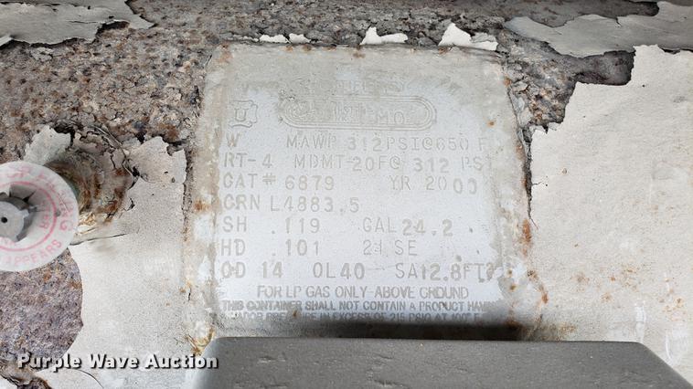 image for item DD4756 2000 Ford Dolphin RV