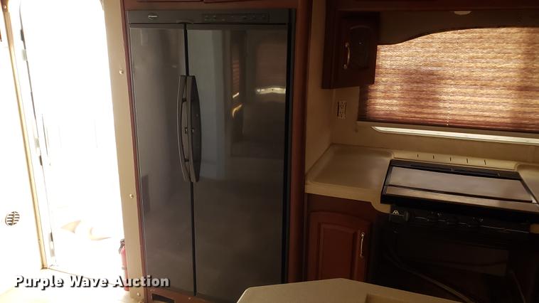 image for item DD4762 2008 Weekend Warrior Full Throttle toy hauler camper