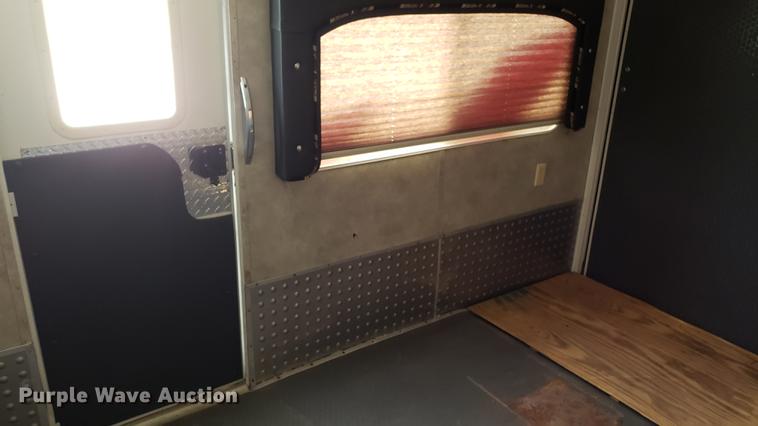 image for item DD4762 2008 Weekend Warrior Full Throttle toy hauler camper