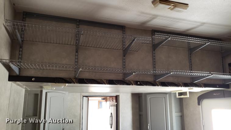 image for item DD4762 2008 Weekend Warrior Full Throttle toy hauler camper