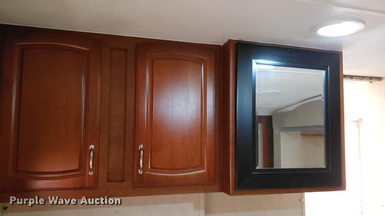 image for item DD4762 2008 Weekend Warrior Full Throttle toy hauler camper