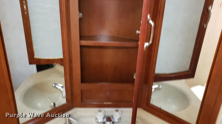 image for item DD4762 2008 Weekend Warrior Full Throttle toy hauler camper