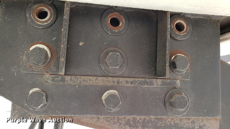 image for item DD4762 2008 Weekend Warrior Full Throttle toy hauler camper