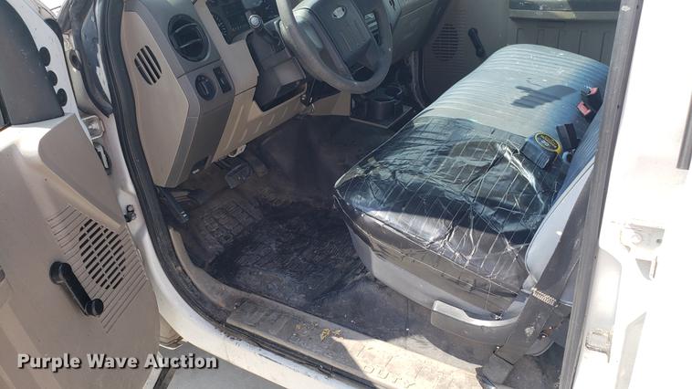 image for item DD4769 2010 Ford F250 Super Duty Crew Cab pickup truck