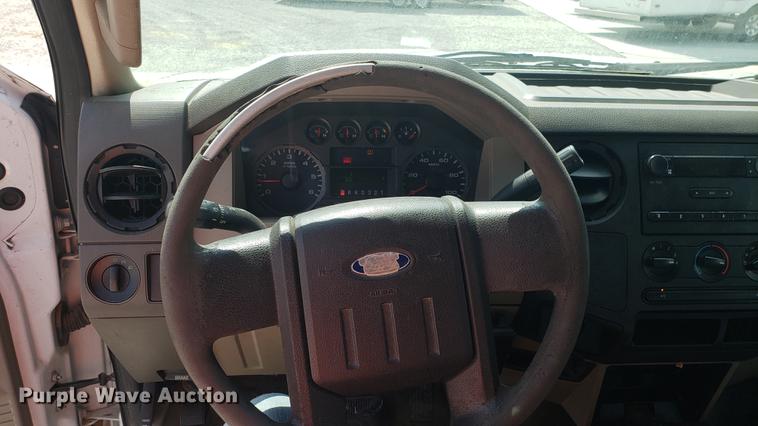 image for item DD4769 2010 Ford F250 Super Duty Crew Cab pickup truck