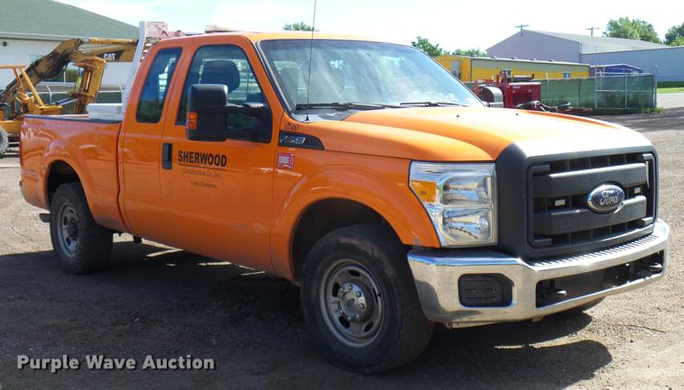 image for item DD6031 2013 Ford F250 Super Duty SuperCab pickup truck