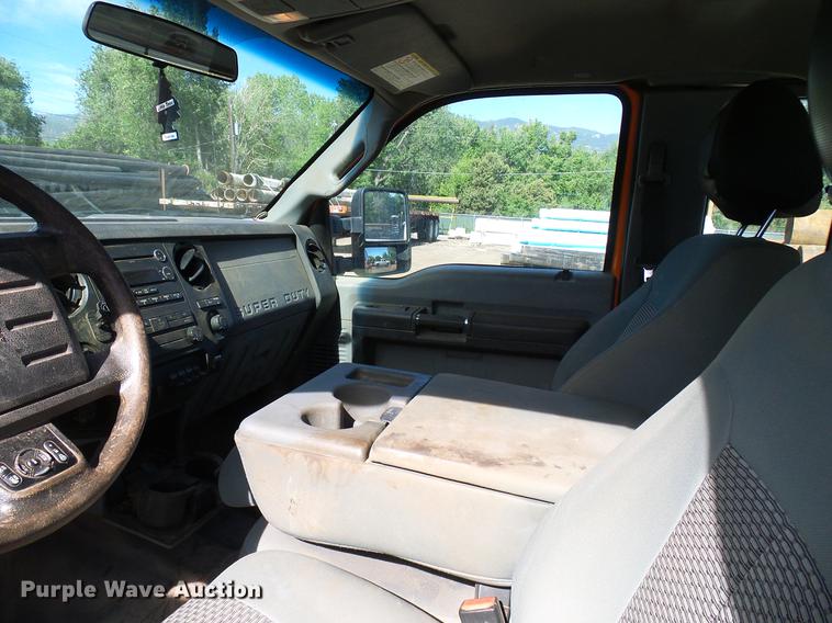 image for item DD6031 2013 Ford F250 Super Duty SuperCab pickup truck