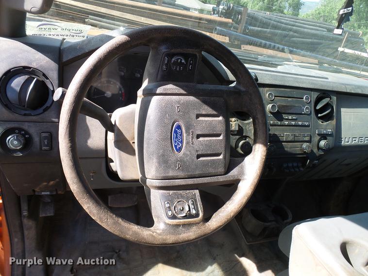 image for item DD6031 2013 Ford F250 Super Duty SuperCab pickup truck