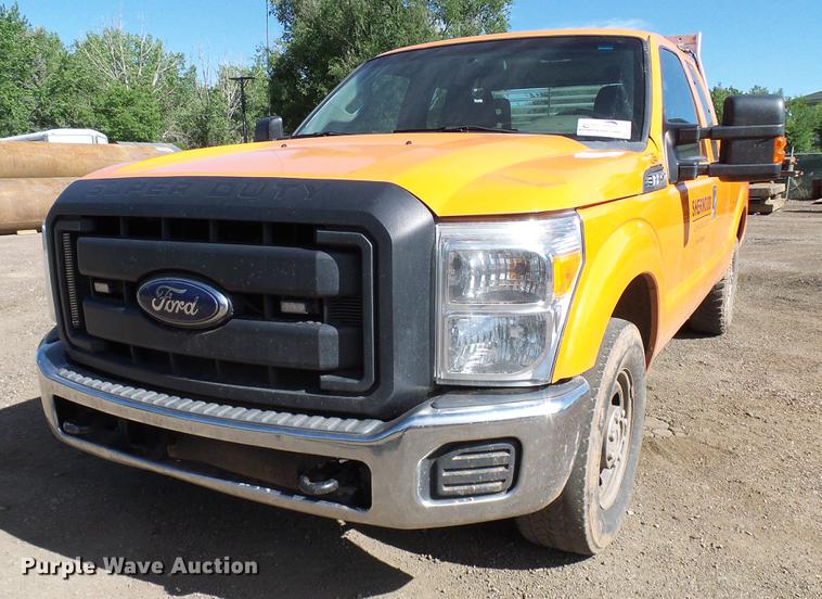 image for item DD6031 2013 Ford F250 Super Duty SuperCab pickup truck