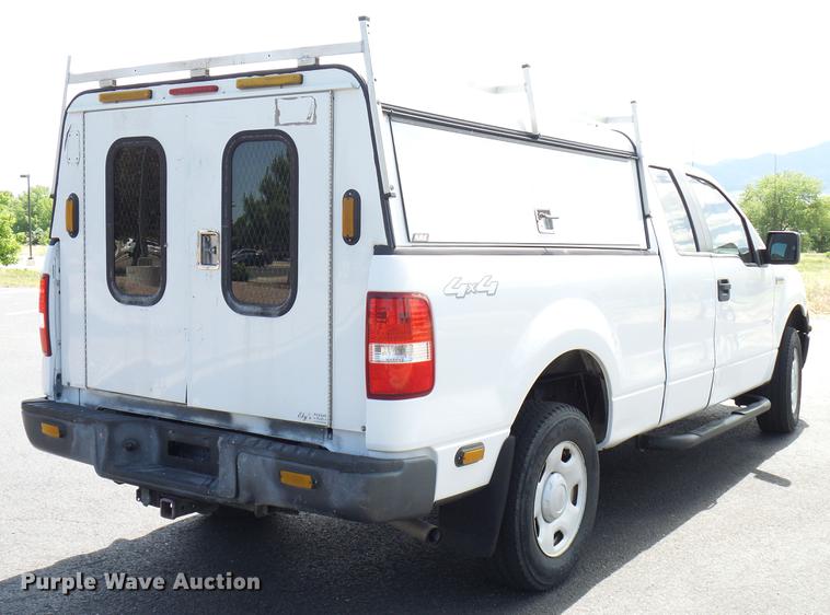image for item DD6033 2006 Ford F150 SuperCab pickup truck