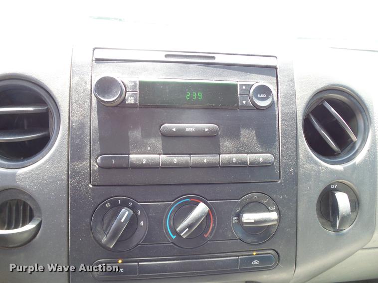 image for item DD6033 2006 Ford F150 SuperCab pickup truck