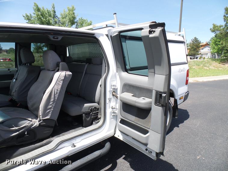 image for item DD6033 2006 Ford F150 SuperCab pickup truck