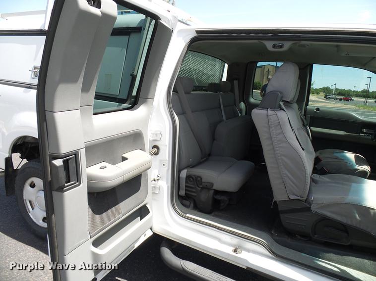 image for item DD6033 2006 Ford F150 SuperCab pickup truck