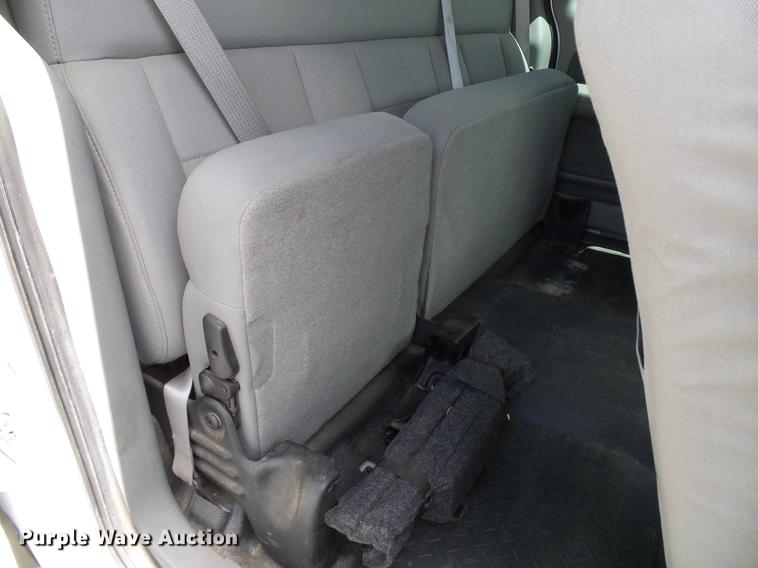 image for item DD6033 2006 Ford F150 SuperCab pickup truck