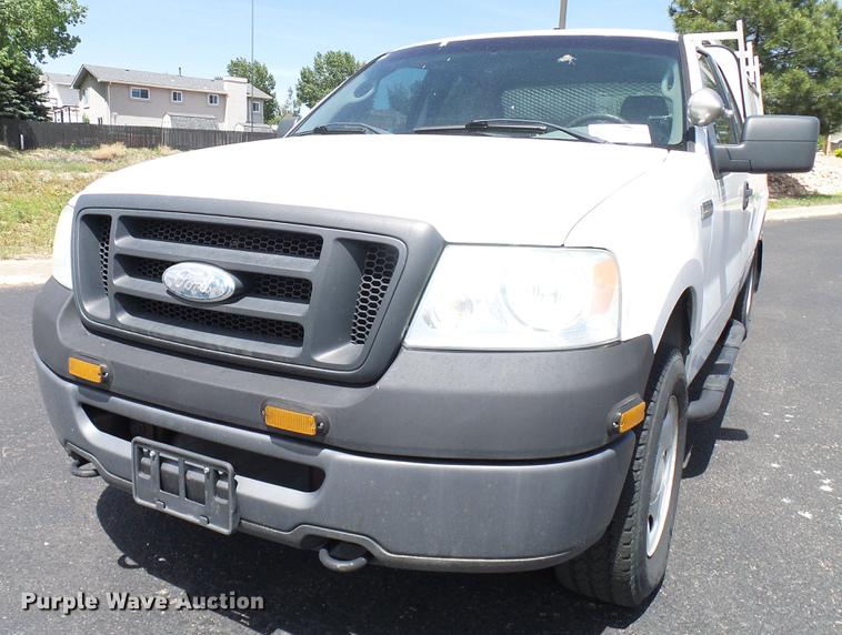 image for item DD6033 2006 Ford F150 SuperCab pickup truck