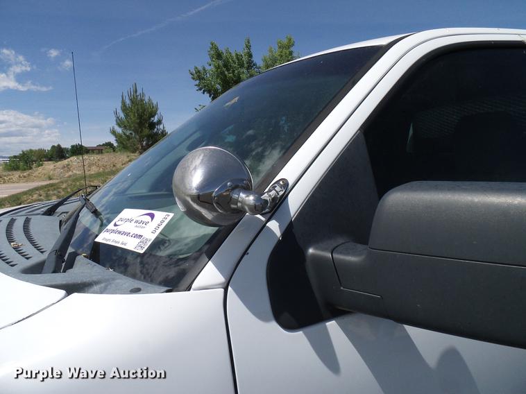 image for item DD6033 2006 Ford F150 SuperCab pickup truck