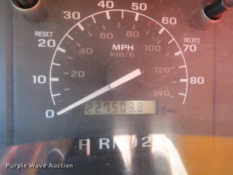image for item DD6172 1994 Ford F450 Super Duty utility truck