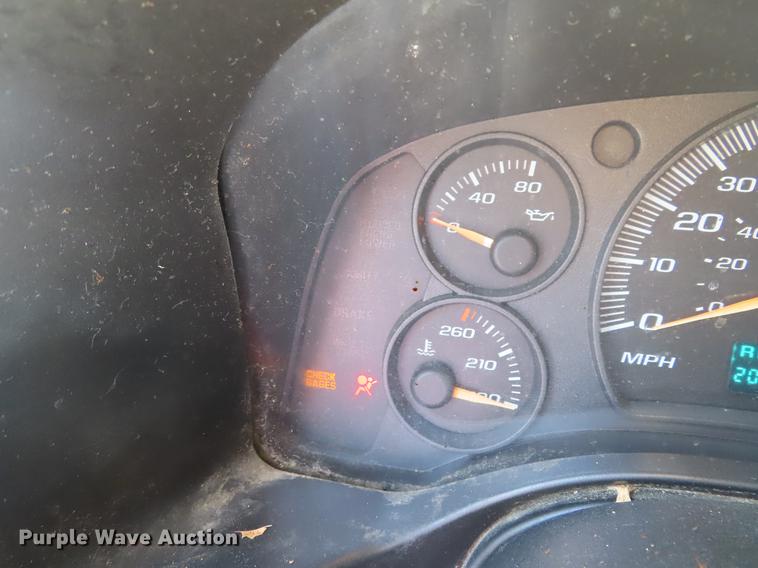 image for item DD6181 2005 Chevrolet Express 1500 van