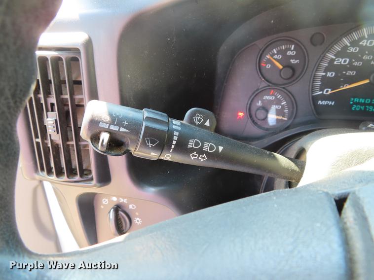 image for item DD6181 2005 Chevrolet Express 1500 van