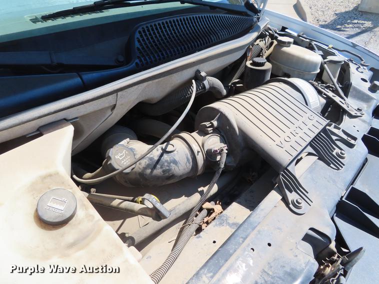 image for item DD6181 2005 Chevrolet Express 1500 van