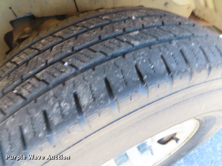 image for item DD6181 2005 Chevrolet Express 1500 van