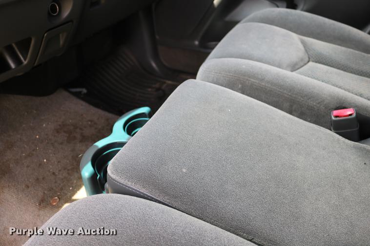 image for item DD8226 2005 Chevrolet Silverado 1500 Ext. Cab pickup truck