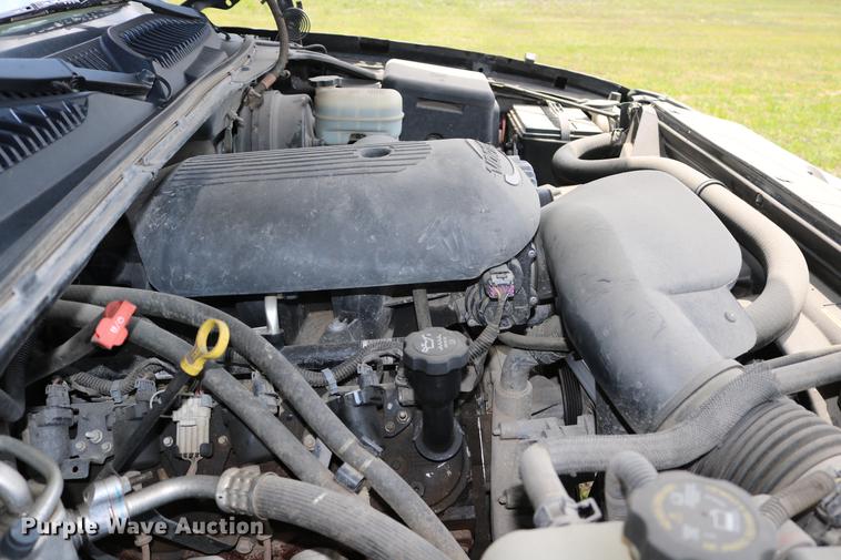 image for item DD8226 2005 Chevrolet Silverado 1500 Ext. Cab pickup truck