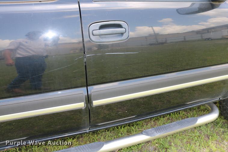 image for item DD8226 2005 Chevrolet Silverado 1500 Ext. Cab pickup truck