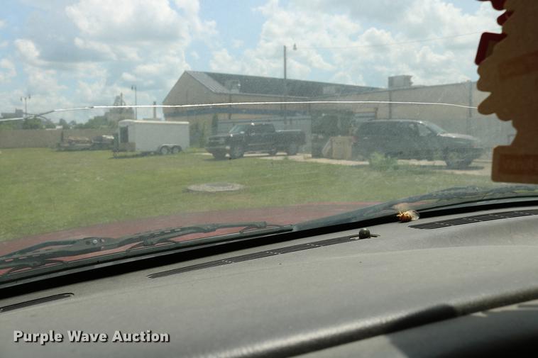 image for item DD8233 2003 GMC Sierra 1500 Ext. Cab pickup truck